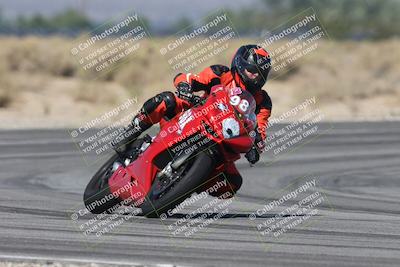 media/Oct-13-2025-Moto Forza (Mon) [[a66d839500]]/3-B Group/Session 3 (Turn 16)/